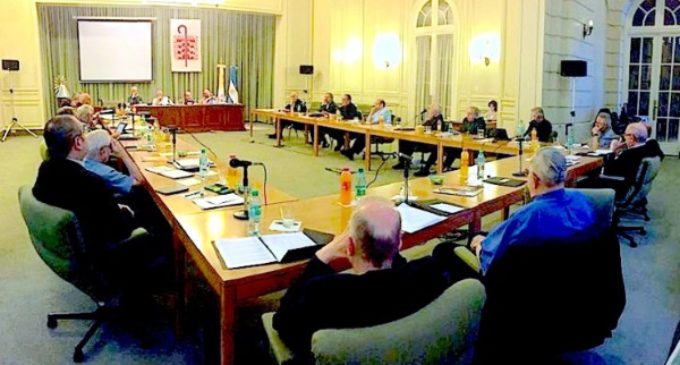 La Conferencia Episcopal Argentina pide esclarecer posibles casos de corrupción en la Iglesia
