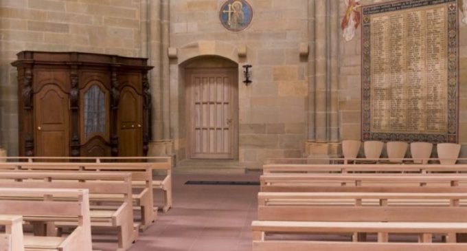 El Papa concede a todos los sacerdotes la facultad de absolver el pecado de aborto