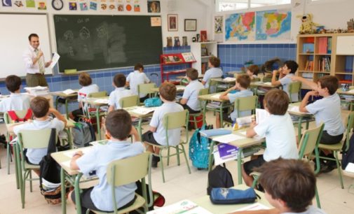 El Constitucional avala las subvenciones públicas a colegios de educación diferenciada