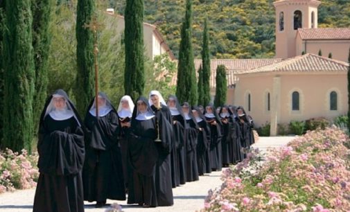 El Papa escribe una Constitución Apostólica sobre la vida contemplativa femenina