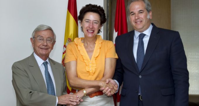 La Comunidad de Madrid firma un acuerdo con la Real Academia de Gastronomía