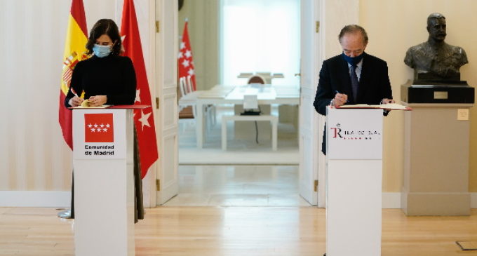 Díaz Ayuso renueva el compromiso de Madrid con el Teatro Real para difundir el mundo de la ópera entre los niños y jóvenes