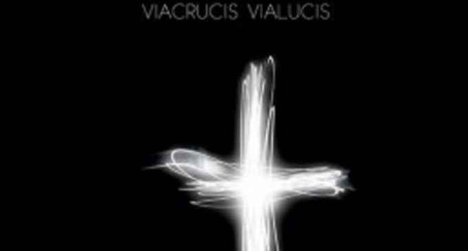 Libros: Crucificados de hoy, Vía Crucis Vía Lucis