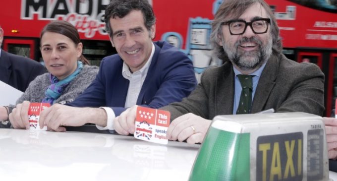 La Comunidad de Madrid imparte cursos de inglés a 500 taxistas para hacer una región ‘English friendly’