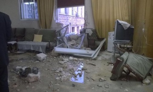 Alepo: Escuela de Tierra Santa atacada por un misil La bomba se cobró la vida de una mujer anciana e hirió a dos personas