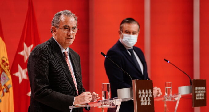 La Comunidad de Madrid incrementará las aulas de enlace para que los alumnos ucranianos aprendan español en centros educativos