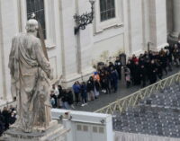 De Roma y el mundo en fila para un adiós al Papa emérito