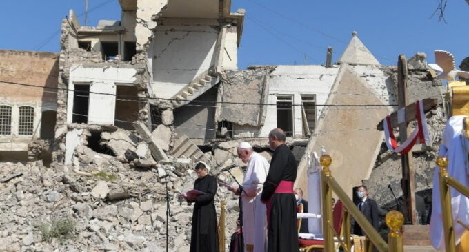 Opinión: De los escombros de Mosul a los de Ucrania, una voz de paz y esperanza