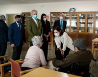 Díaz Ayuso comprueba la vuelta progresiva de la normalidad de las residencias de mayores tras la vacunación de COVID-19