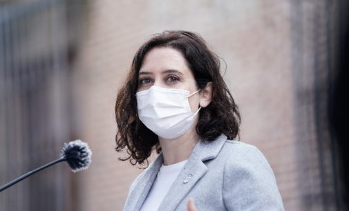 Díaz Ayuso pide al Gobierno “firmeza” frente al terror callejero de Barcelona y que el Estado esté presente en Cataluña para recuperar la paz y la libertad