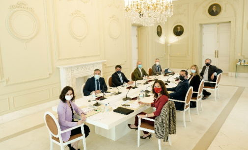 Díaz Ayuso preside la reunión del Consejo de Gobierno en la Real Casa de Correos