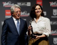 Díaz Ayuso recibe el reconocimiento de los Premios Platino por apoyar cine y cultura iberoamericana