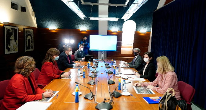 Díaz Ayuso se reúne con la alcaldesa de Pozuelo de Alarcón para abordar la situación del municipio y apoyar a su restauración