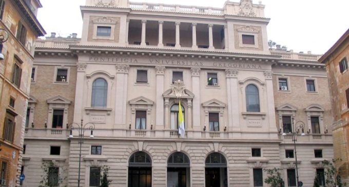 “¿Dios ya no vive aquí?”: Mensaje del Papa en el Congreso de bienes eclesiásticos