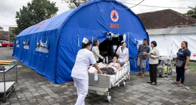 Indonesia: Voluntarios de Caritas trabajan en el área afectada por los terremotos