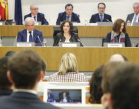 Díaz Ayuso advierte de que defenderá a los madrileños frente a cualquier atropello de sus libertades educativas, sanitarias o fiscales