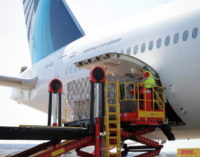 Aterriza el cuarto avión en 48 horas de la Comunidad de Madrid cargado con material sanitario para afrontar el COVID-19