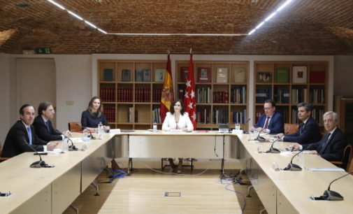 Díaz Ayuso anuncia un Plan estratégico a dos años para dinamizar el sector de la hostelería