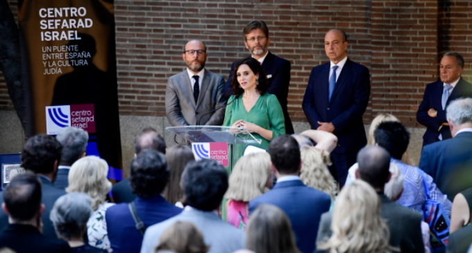 Díaz Ayuso asiste a la celebración del año nuevo judío en el centro Sefarad-Israel