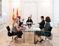 Díaz Ayuso continúa sus reuniones con la oposición para trasladar las medidas del inicio del curso escolar