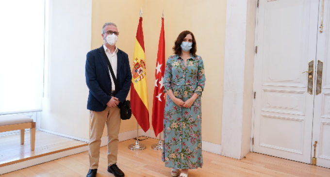 Díaz Ayuso traslada su apoyo al vigilante de Metro agredido por pedir a un viajero que se pusiera la mascarilla