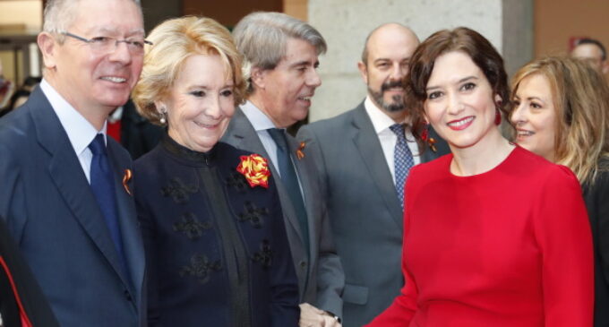 Díaz Ayuso: “Hoy es un día para renovar nuestro compromiso con la Constitución Española y estar orgullosos de ella”