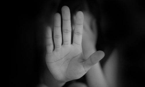 La Comunidad ejerce la acusación en la causa por la muerte en circunstancias violentas de una mujer y su hija de 11 años