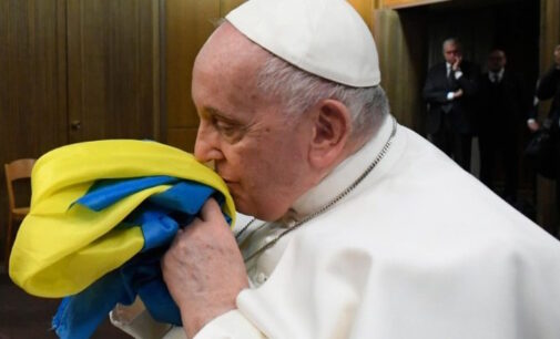 El Papa asiste a proyección de Documental sobre la guerra: “Recemos por Ucrania”
