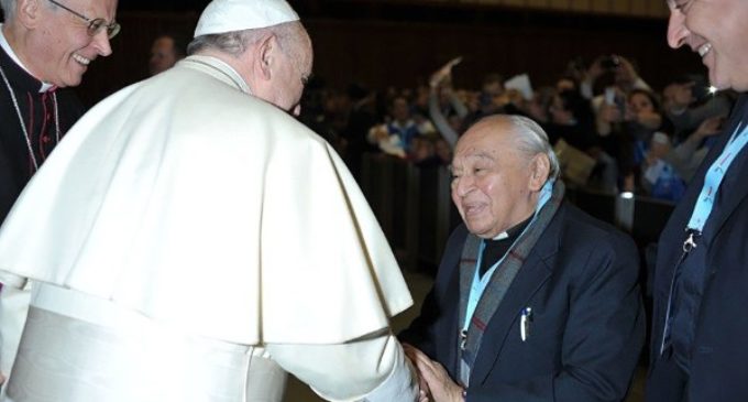 Perú: Francisco felicita a Gustavo Gutiérrez su 90 cumpleaños