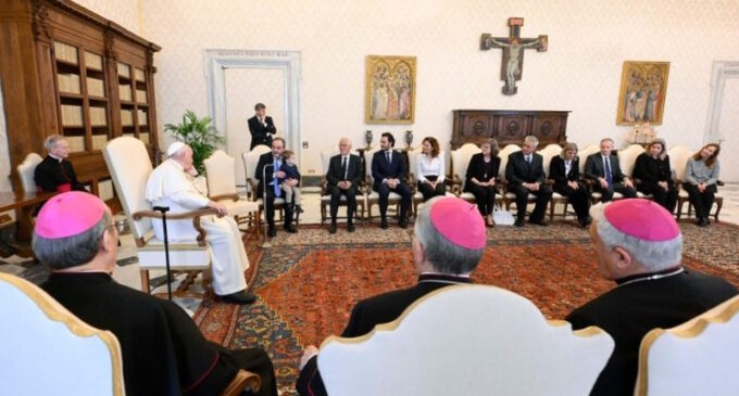 El Papa: El desafío es abrir la Iglesia a la misión