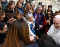 El Papa: Las mujeres construyen con su corazón una sociedad más humana