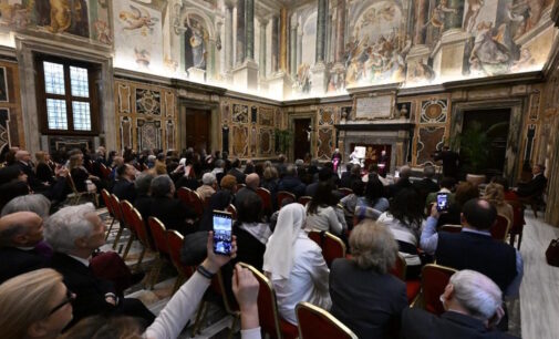 El Papa: No puede haber desarrollo humano integral sin educación