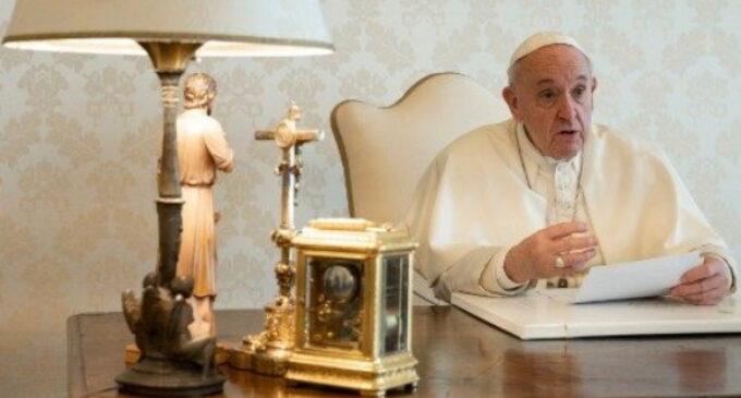 El Papa: No se puede vivir de subsidios, todos puedan desarrollar sus dones