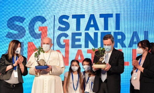 El Papa: “No ver el problema de la falta de nacimiento es una actitud miope”