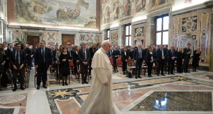 El Papa: el aborto es un asesinato, la objeción de conciencia denuncia la injusticia