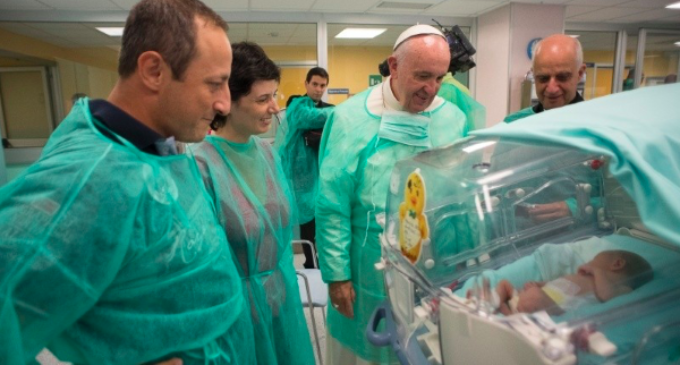El aborto y la eutanasia son “males gravísimos que contradicen el Espíritu de vida”