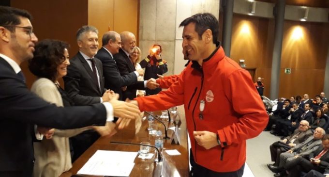 El equipo de comunicación de Emergencias 112 Comunidad de Madrid recibe la Medalla al Mérito de Protección Civil