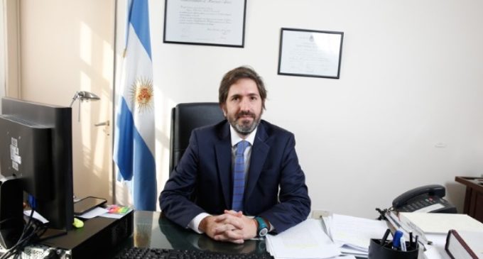 La conversión del juez de las causas calientes