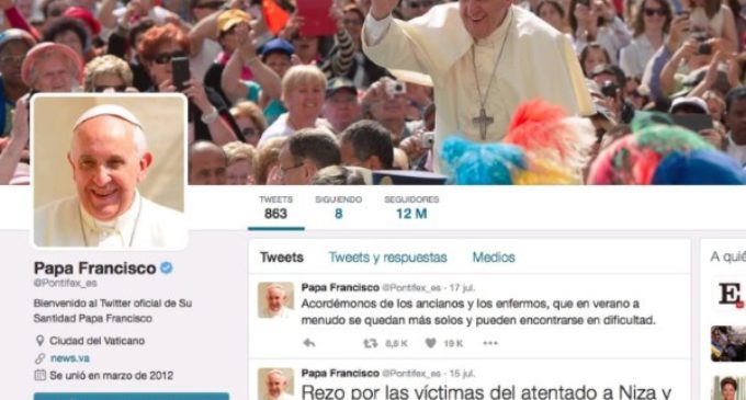 Los seguidores de Francisco en Twitter superan los 30 millones