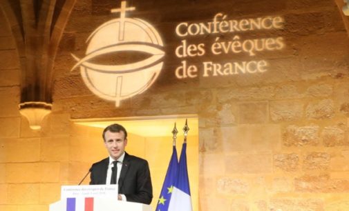 Emmanuel Macron, a los obispos franceses: un Presidente de la República que pretendiera desinteresarse de los católicos faltaría a su deber