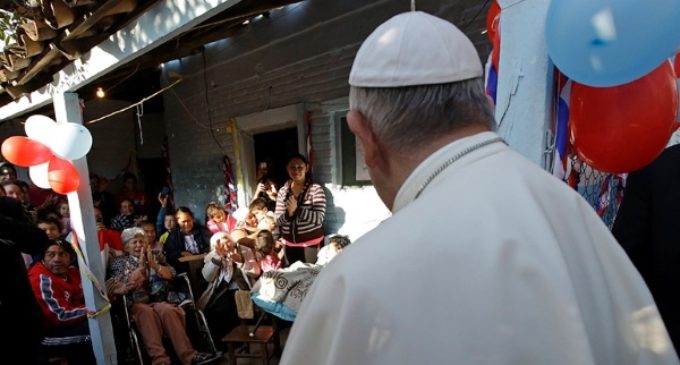 Los presos, los niños abandonados, los indígenas…el Papa viajará a las periferias en Chile y Perú