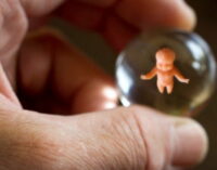 España. Monseñor Argüello: La ley del aborto es el derecho del fuerte sobre el débil