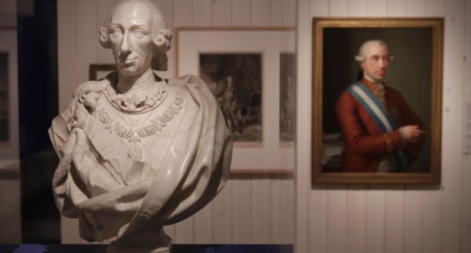La Comunidad de Madrid inaugura la exposición ‘Una corte para el Rey. Carlos III y los Sitios Reales’