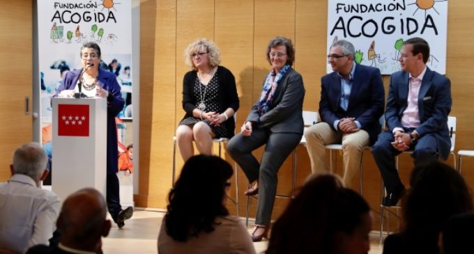 El Gobierno regional aumenta un 63% en 2017 las ayudas destinadas a las familias de acogida