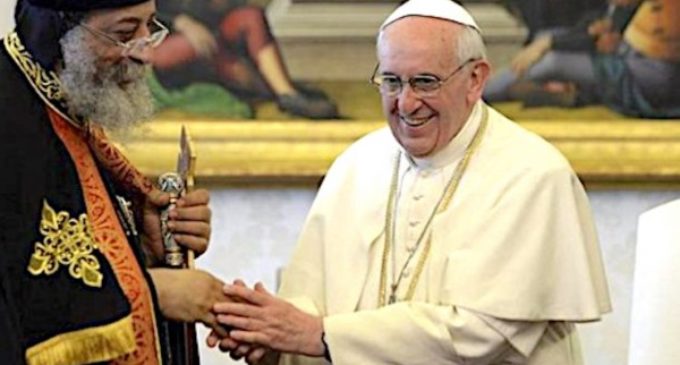 Francisco a Tawadros II: “Los cristianos debemos dar testimonio juntos”