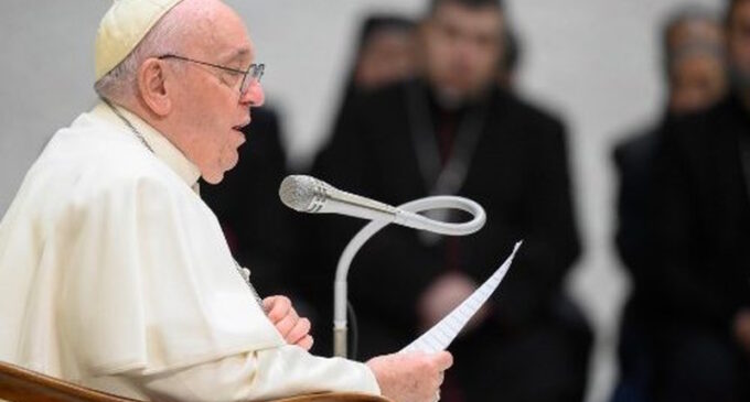 Francisco invita a replantearnos el estilo de las comunidades parroquiales