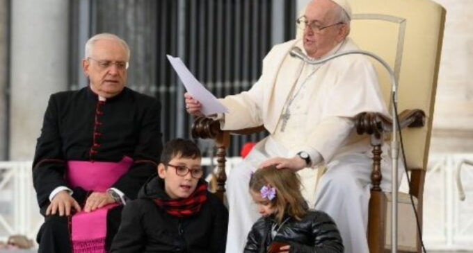 Francisco: La fraternidad avanza a través del diálogo que es el oxígeno de la paz