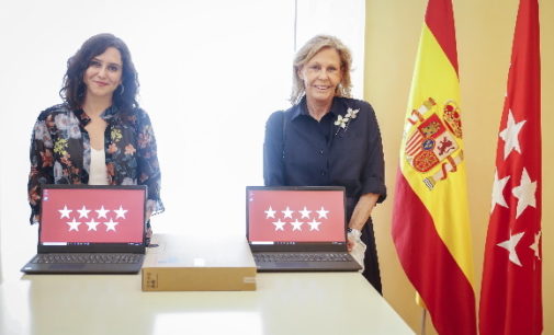 Díaz Ayuso agradece a la Fundación Humanitaria AGH la donación de 1.500 ordenadores para alumnos sin recursos