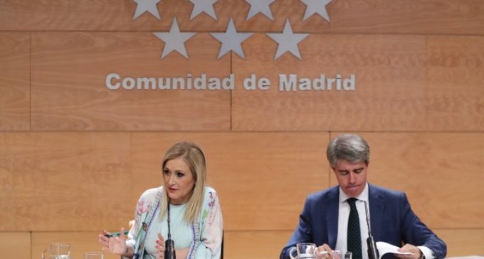La Comunidad ofrece intérpretes y especialistas para 300 alumnos con discapacidad auditiva de colegios públicos