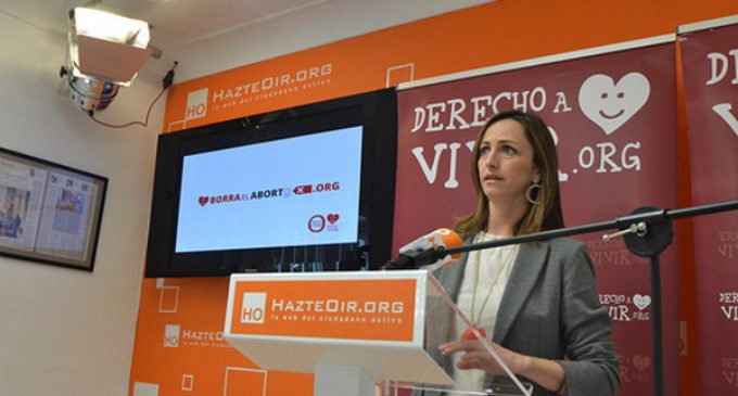 Las Cortes valencianas acuerdan derogar la ley de protección a la maternidad